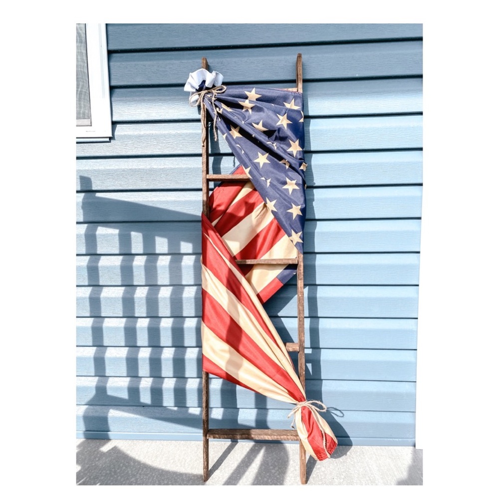 Rustic American Flag Ladder - Indoor/Outdoor